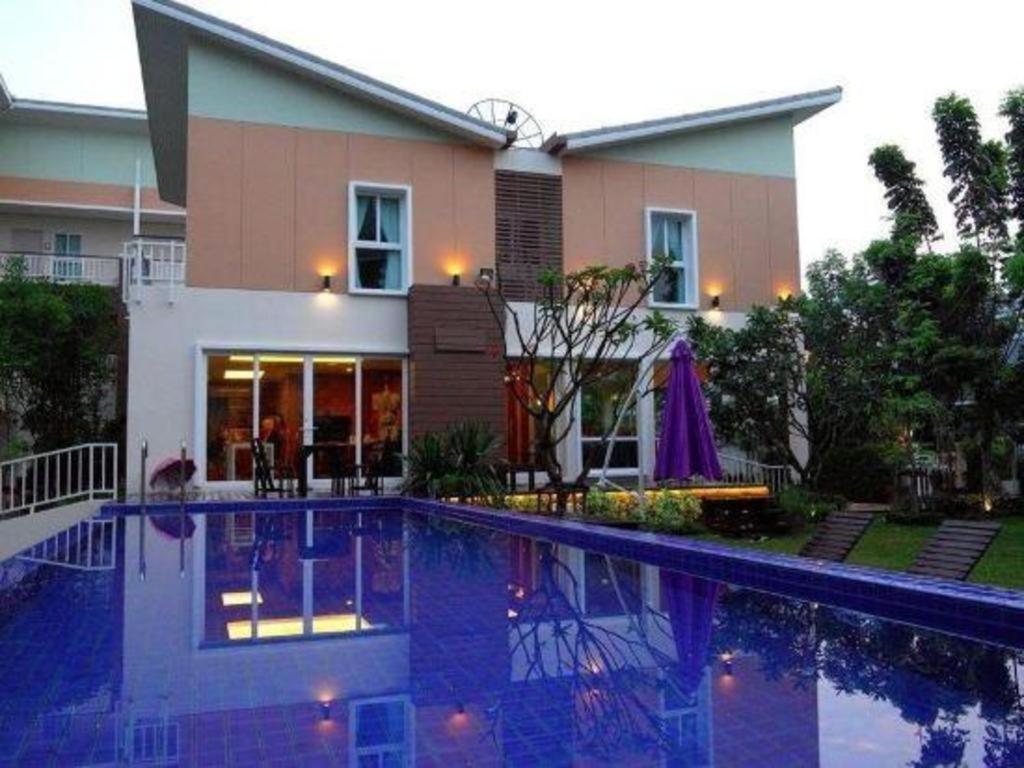 U Tiny Boutique Hotel Suvarnabhumi Bangkok - Sha Plus Exterior foto